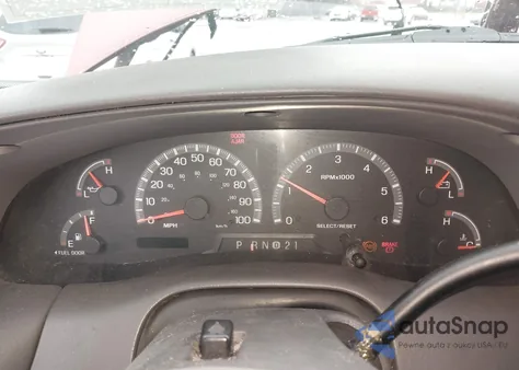 2003 Ford F-150 Lariat/Xlt из США, поврежденный, VIN 1FTRW08L83KC12450